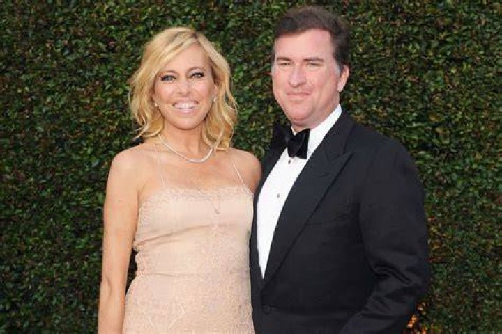 A rec&eacute;mchegada Sutton Stracke de 'Real Housewives of Beverly Hills