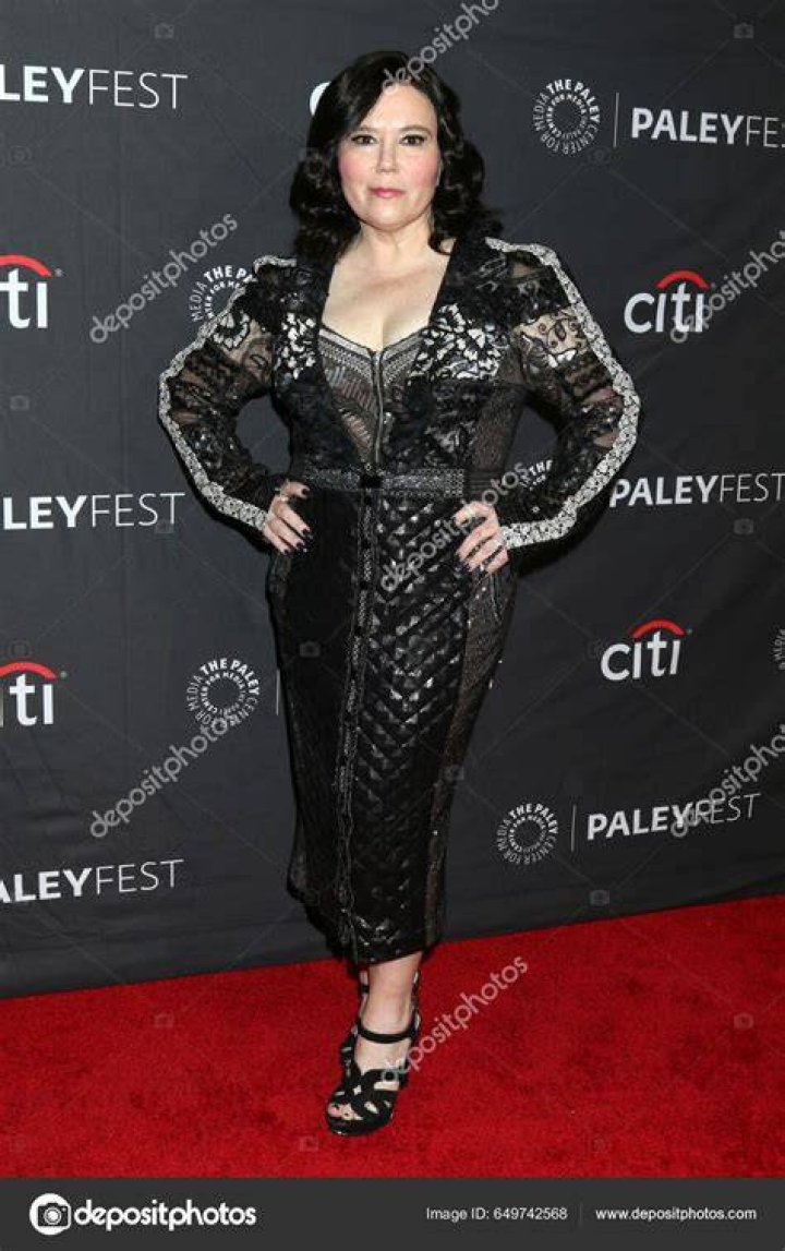 Alex Borstein Talks to Kveller About Jewish Pride and 'Maisel' Season