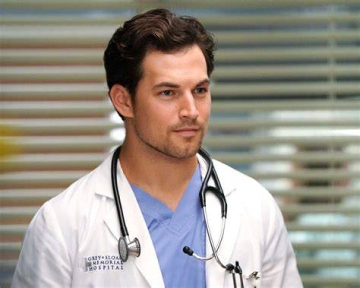 Andrew DeLuca Grey's Anatomy Wiki Fandom