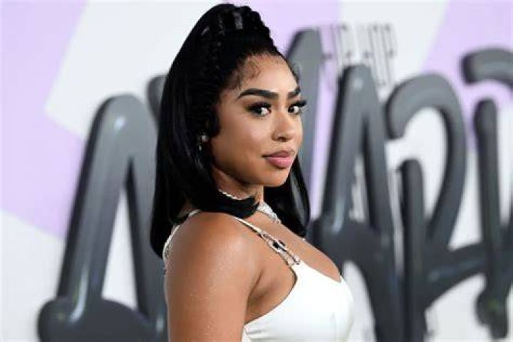 B. Simone Age, Net Worth, Boyfriend, Family and Biography TheWikiFeed