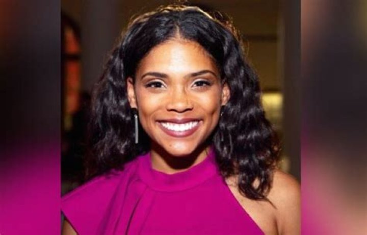 Bry Burrows Wiki, Age, Height, Boyfriend, Family, Nationality, Net