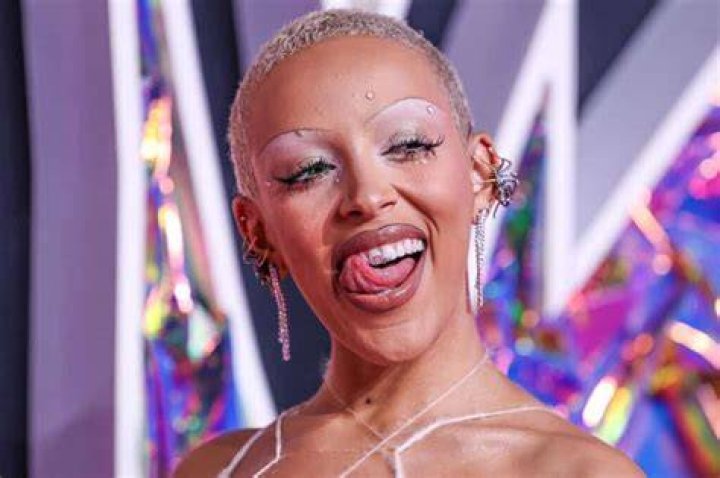 Doja Cat&rsquo;s Net Worth How She Makes And Spends Her Money