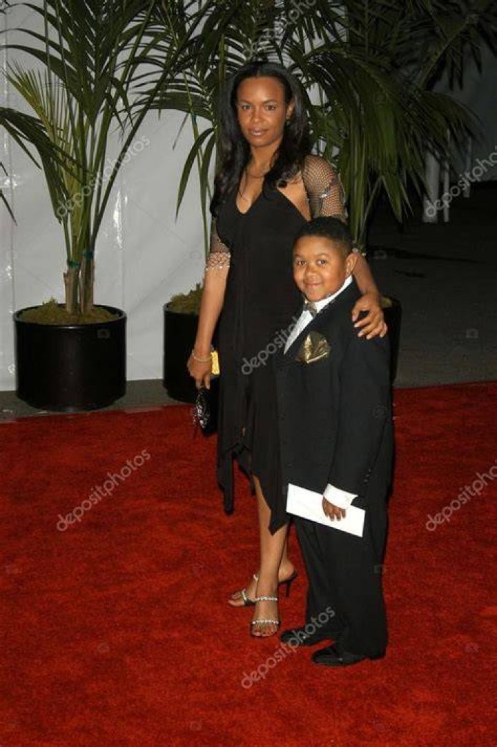 Emmanuel Lewis Married