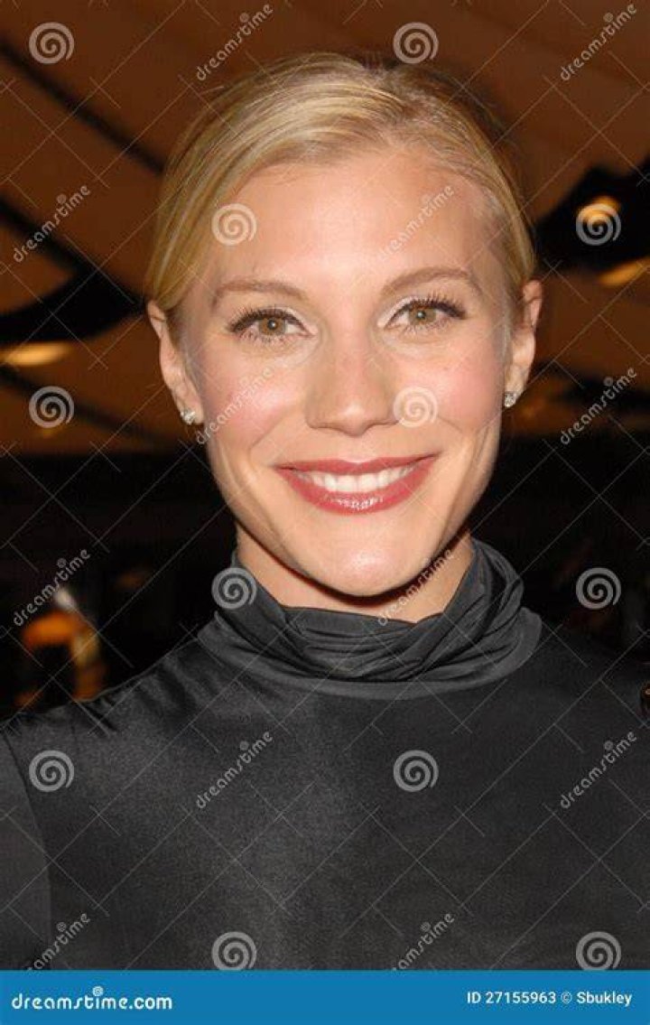 Katee Sackhoff photo stock &eacute;ditorial. Image du hiver 27156893