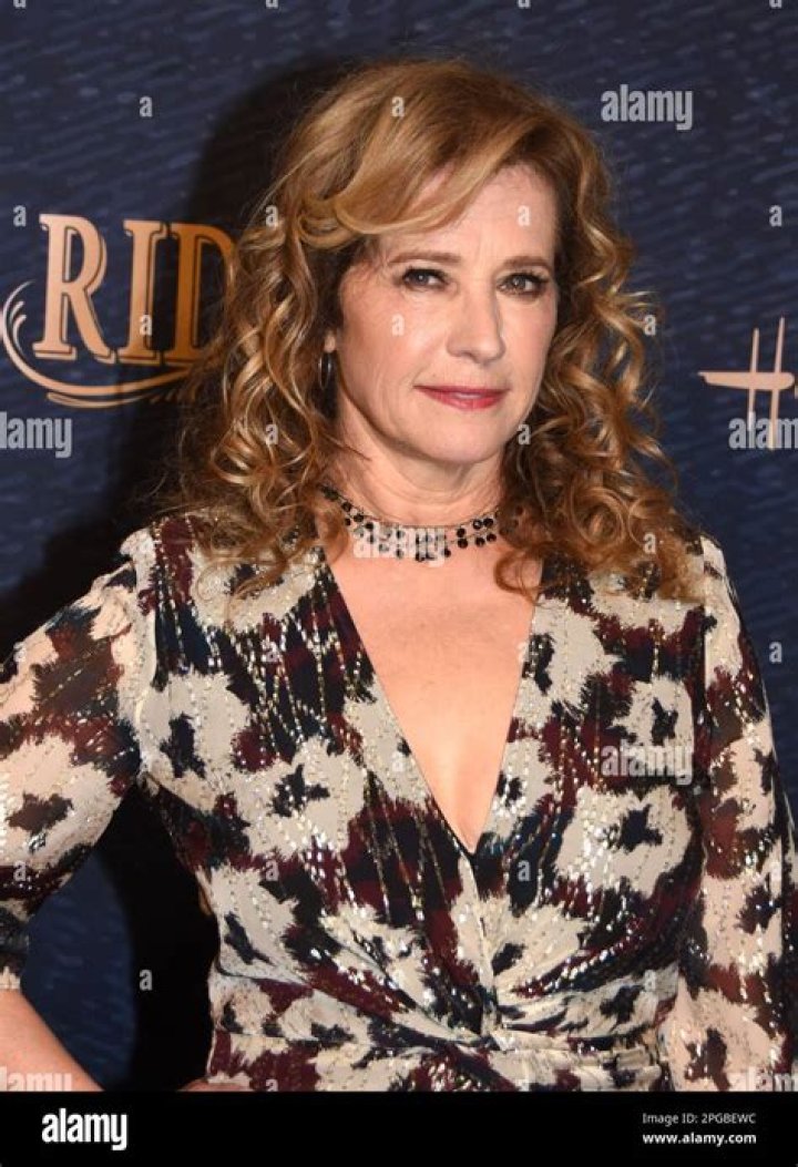 Nancy Travis Topic YouTube
