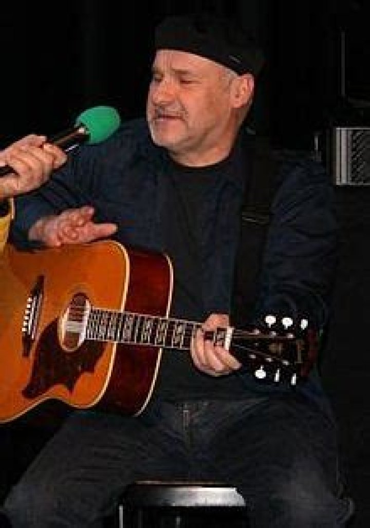 Paul Carrack Occupation count is 3