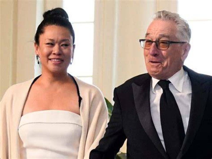 Robert De Niro and Tiffany Chen reveal baby's name, share first photo
