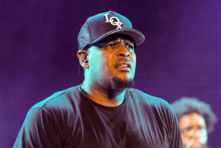 Sheek Louch