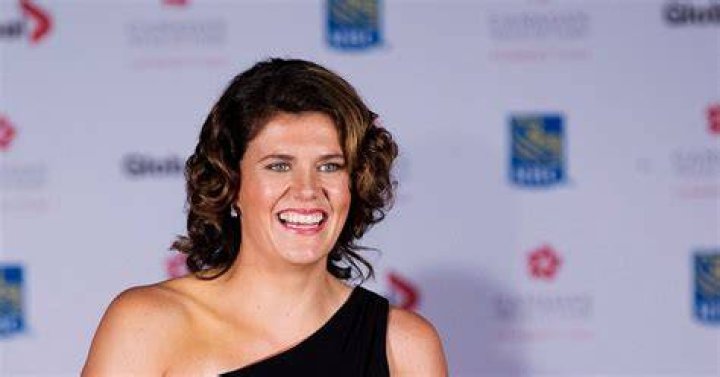 Terry Fox, Christine Sinclair inducted to Canada's Walk of Fame