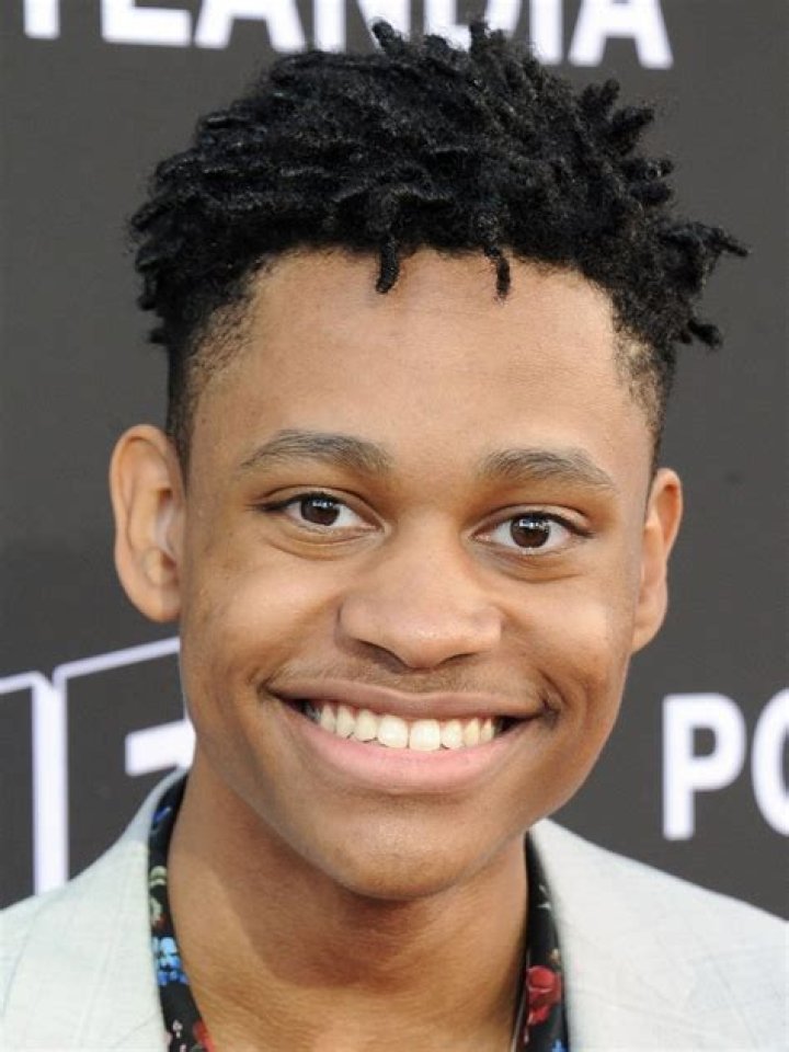 Tyrel Jackson Williams Biography (Age, Girlfriend, & More) mrDustBin