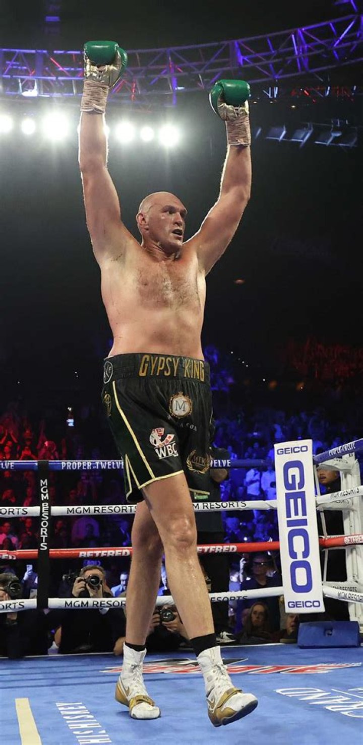 Tyson Fury's Net Worth How Does Fury Spend Out His Money?